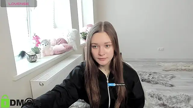 Elina X online show from March 2026 08:07:01 AM