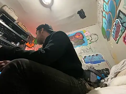 Snapshot of gothboiplzty chatting on February 2026 09:05:02 PM gothboiplzty online show from February 2026 09:05:02 PM