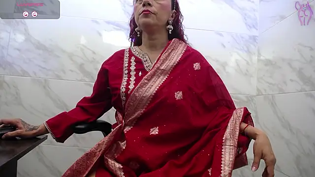 Snapshot of suhana_mature chatting on February 2026 01:18:02 PM suhana mature online show from February 2026 01:18:02 PM