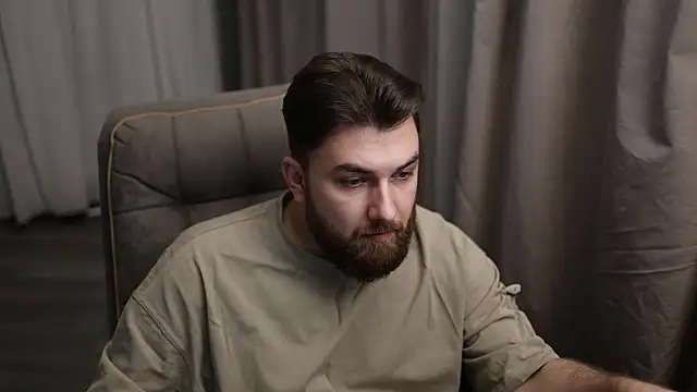 Snapshot of johny_sins_with_hair_ chatting on April 2026 04:56:02 PM johny sins with hair online show from April 2026 04:56:02 PM