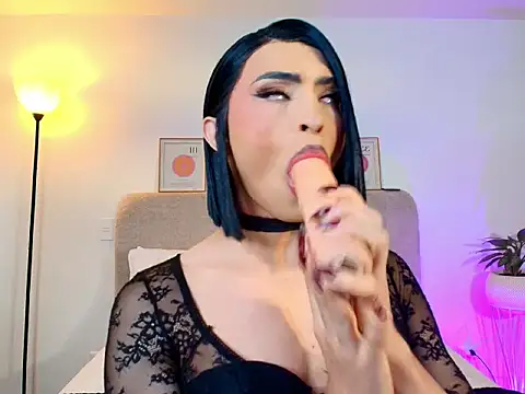 KarolPortellaa online show from February 2026 02:40:02 PM