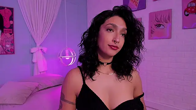 Snapshot of Cleo_Foxx chatting on June 2026 12:02:01 PM Cleo Foxx online show from June 2026 12:02:01 PM