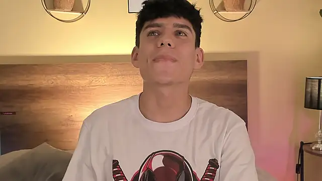 Snapshot of Angel_eros_ chatting on February 2026 05:23:02 AM Angel eros online show from February 2026 05:23:02 AM