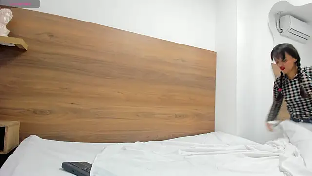 Snapshot of luz-miiaa chatting on February 2026 11:33:01 AM luz-miiaa online show from February 2026 11:33:01 AM