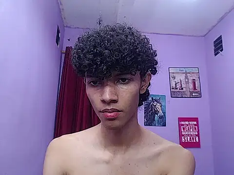 Snapshot of bigcock_twinks chatting on February 2026 04:22:01 AM bigcock twinks online show from February 2026 04:22:01 AM