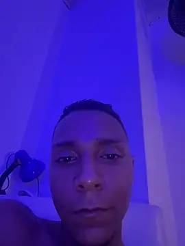Snapshot of hotboyluxe chatting on May 2026 12:01:01 PM hotboyluxe online show from May 2026 12:01:01 PM
