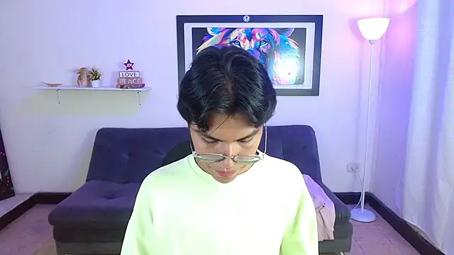 Snapshot of Maecum18 chatting on February 2026 08:51:01 PM Maecum18 online show from February 2026 08:51:01 PM