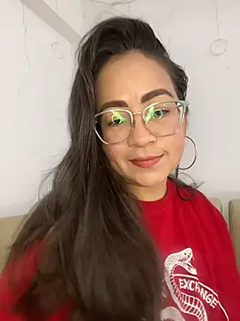 alisbloom online show from February 2026 06:08:02 PM