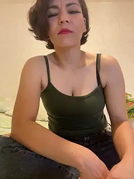 Snapshot of eva_luz chatting on February 2026 10:03:01 PM eva luz online show from February 2026 10:03:01 PM