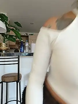 foxxy lover online show from July 2026 06:02:02 PM