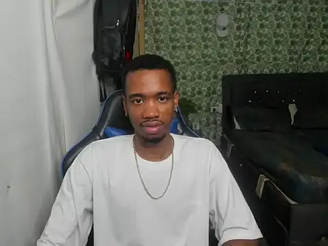Snapshot of Kofi_exotic_2 chatting on June 2026 05:47:01 PM Kofi exotic 2 online show from June 2026 05:47:01 PM