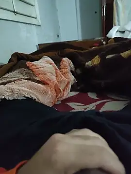 amirMohamed58 online show from February 2026 12:14:02 AM