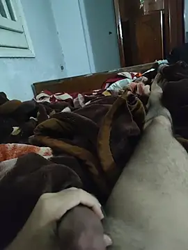 amirMohamed58 online show from February 2026 04:42:02 AM