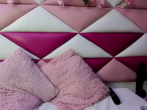 Luna Staar69 online show from February 2026 03:13:01 AM