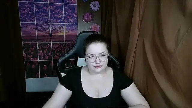 Snapshot of Teasing_Dora chatting on May 2026 02:09:02 AM Teasing Dora online show from May 2026 02:09:02 AM