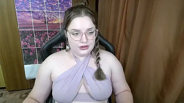Snapshot of Teasing_Dora chatting on July 2026 11:37:02 PM Teasing Dora online show from July 2026 11:37:02 PM