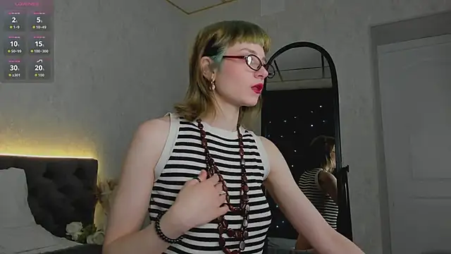 Scarle Whisper online show from March 2026 01:11:01 AM