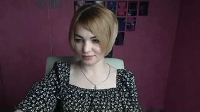 CuttieEmma online show from April 2026 05:49:02 AM