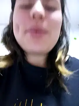 Kennya Rodriguez online show from March 2025 11:33:02 AM