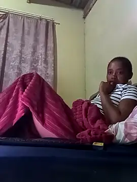 Snapshot of SexyTiger27 chatting on February 2026 01:48:02 AM SexyTiger27 online show from February 2026 01:48:02 AM