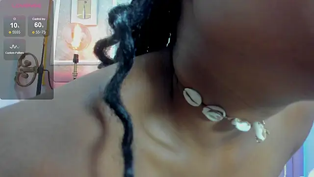 Snapshot of Luna_cocoa chatting on February 2026 12:43:02 PM Luna cocoa online show from February 2026 12:43:02 PM