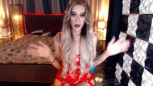 MonstrousCockDiva online show from February 2026 07:18:01 AM