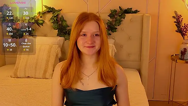 Snapshot of AmandaWatts chatting on February 2026 05:06:01 AM AmandaWatts online show from February 2026 05:06:01 AM