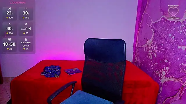 Snapshot of canela_salvaje chatting on June 2026 08:18:02 PM canela salvaje online show from June 2026 08:18:02 PM