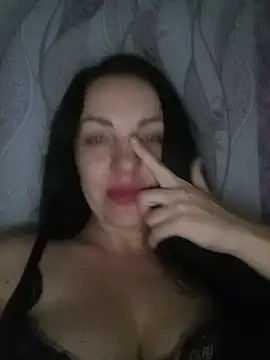 Snapshot of Oliviya_cox chatting on February 2026 10:13:02 PM Oliviya cox online show from February 2026 10:13:02 PM