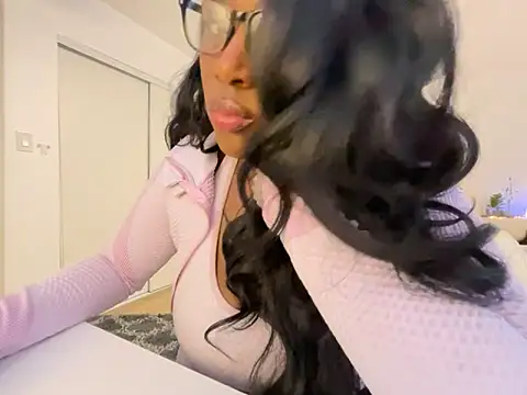 Snapshot of Anadia_Starr chatting on April 2026 02:27:02 AM Anadia Starr online show from April 2026 02:27:02 AM