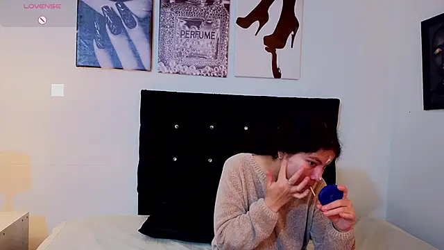 Zoe-yanin online show from March 2026 07:02:02 PM