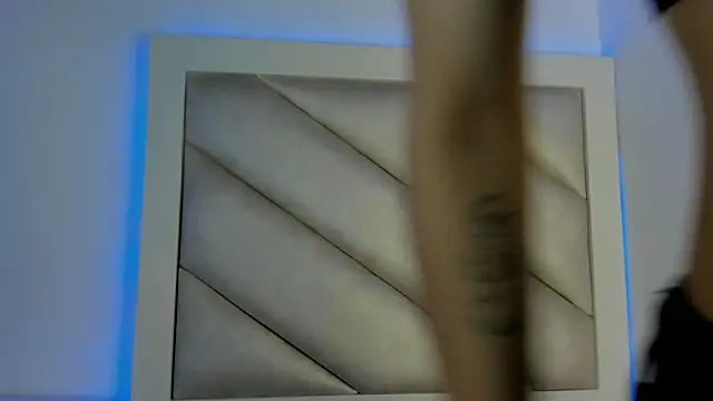 dakota cj online show from March 2026 09:27:02 PM