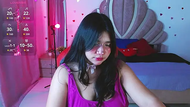 Snapshot of mia_fox666 chatting on May 2026 02:40:01 AM mia fox666 online show from May 2026 02:40:01 AM