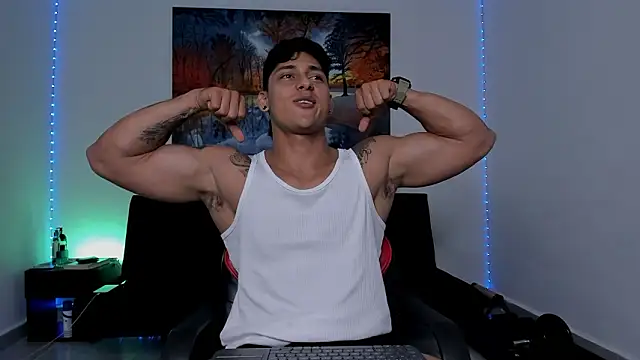 Snapshot of ryanwhite3 chatting on February 2026 10:41:01 PM ryanwhite3 online show from February 2026 10:41:01 PM