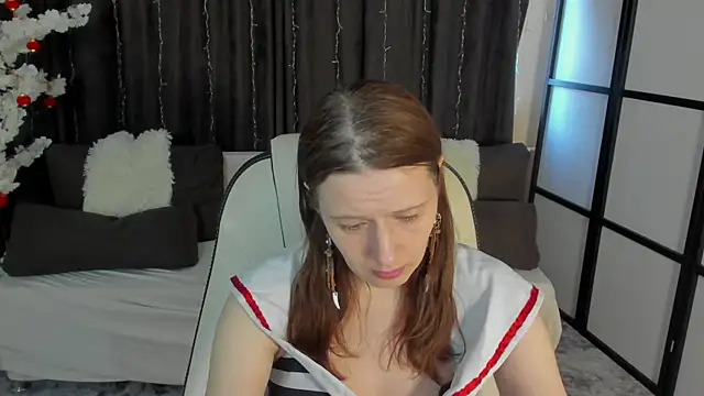 Kathrine Meyer online show from March 2026 02:06:01 AM