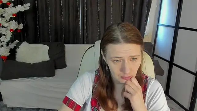 Kathrine Meyer online show from April 2026 01:58:02 AM