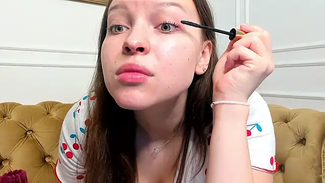 lunahush online show from February 2026 10:28:02 PM