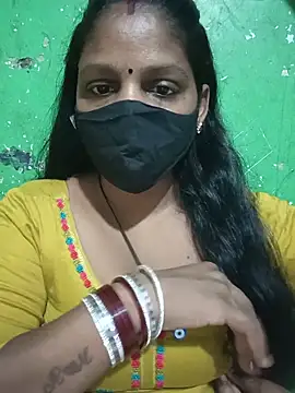 Snapshot of Parul-009 chatting on June 2026 04:48:02 AM Parul-009 online show from June 2026 04:48:02 AM