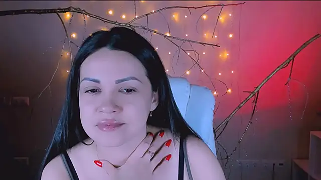 Snapshot of karolina_robinson chatting on February 2026 11:35:02 AM karolina robinson online show from February 2026 11:35:02 AM