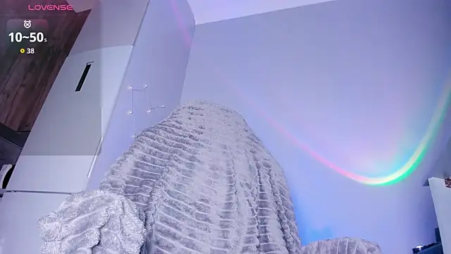 leehaeun7 online show from April 2026 07:15:01 PM