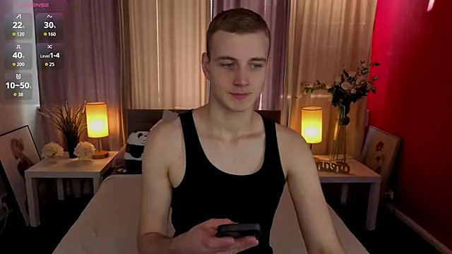 Snapshot of HereAlexColee chatting on February 2026 02:17:02 PM HereAlexColee online show from February 2026 02:17:02 PM