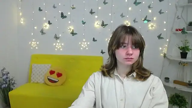 AnnaWest  online show from March 2026 06:30:02 AM