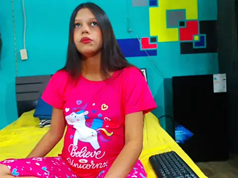 Snapshot of analyn-2027 chatting on February 2026 11:42:02 PM analyn-2027 online show from February 2026 11:42:02 PM