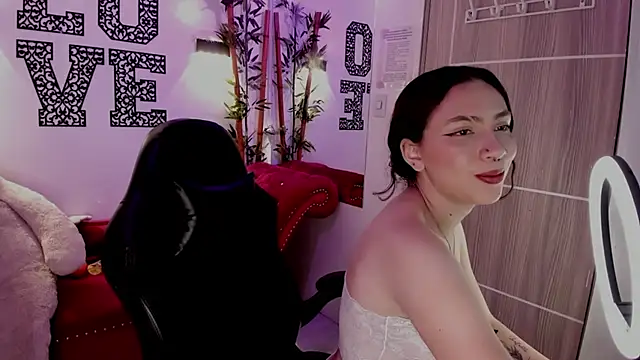 Snapshot of MOLY_KILLER chatting on February 2026 03:40:02 PM MOLY KILLER online show from February 2026 03:40:02 PM