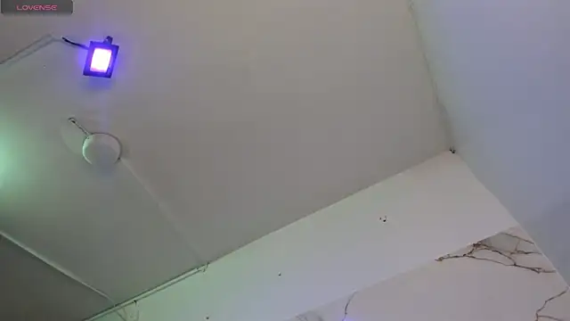 Snapshot of MOLY_KILLER chatting on April 2026 05:13:02 PM MOLY KILLER online show from April 2026 05:13:02 PM