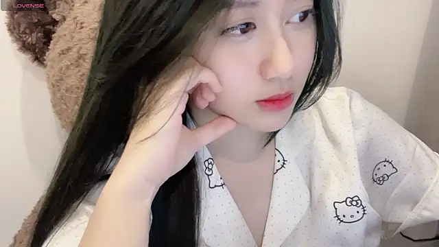 BaekKun online show from April 2026 07:58:01 PM