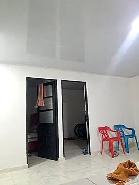 Cris18sexy online show from February 2026 05:32:01 PM