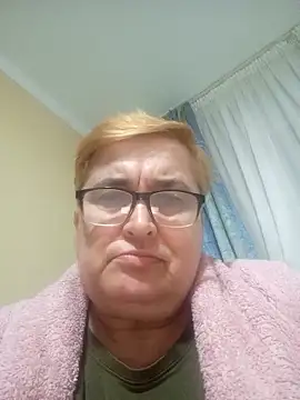 Snapshot of SusanStar874 chatting on March 2026 05:52:01 PM SusanStar874 online show from March 2026 05:52:01 PM