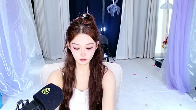 Dancer Lucky-Nini online show from March 2026 07:04:02 AM