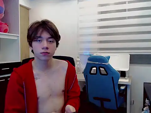 Snapshot of duvisex19 chatting on February 2026 11:56:01 PM duvisex19 online show from February 2026 11:56:01 PM